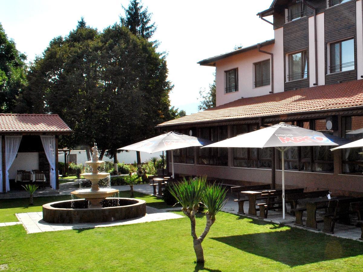 Spa Hotel Ivelia Dubnitsa Buitenkant foto