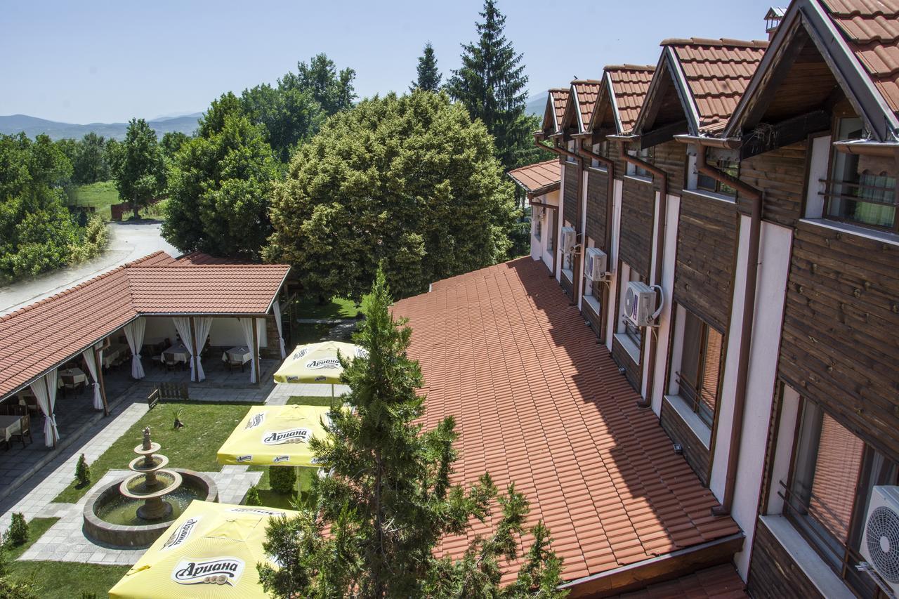 Spa Hotel Ivelia Dubnitsa Buitenkant foto