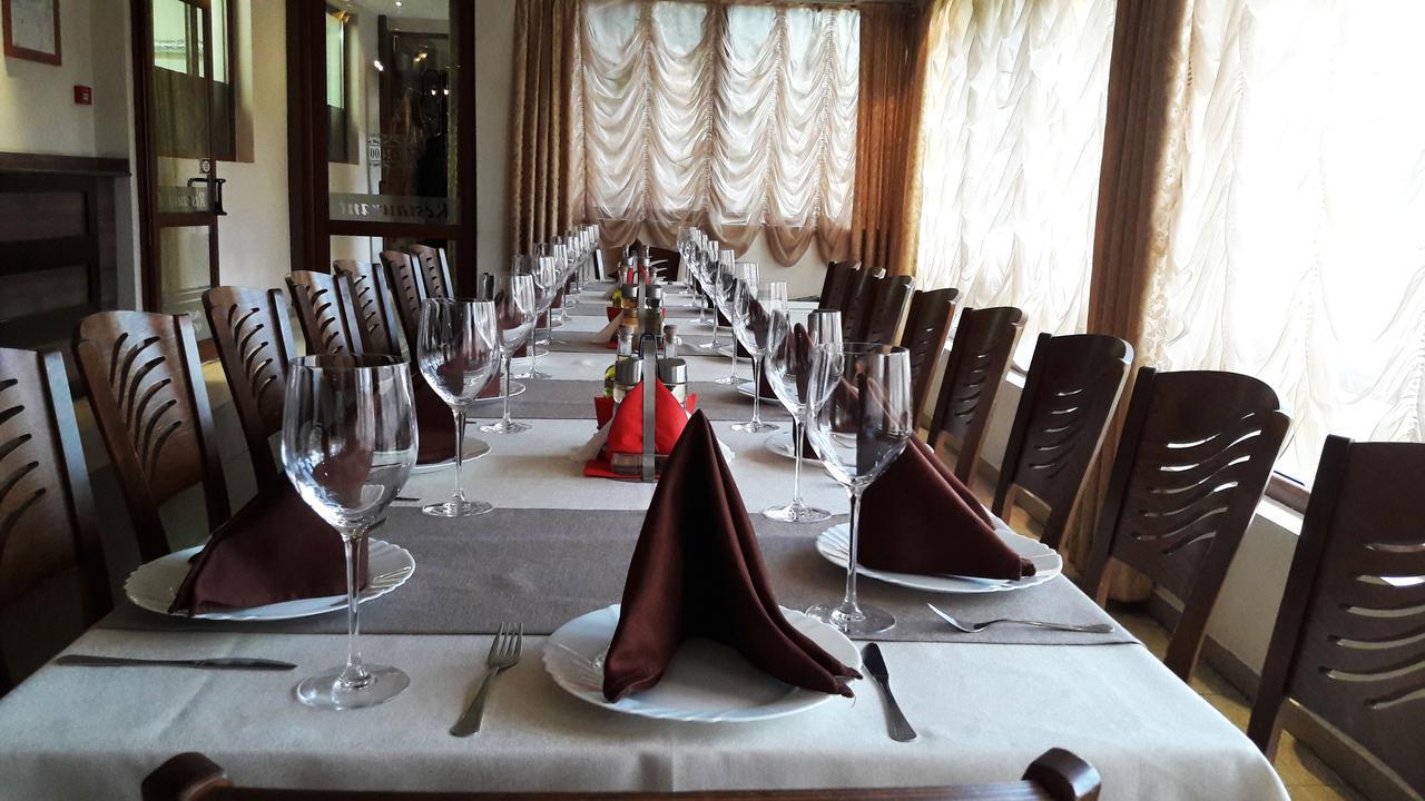 Spa Hotel Ivelia Dubnitsa Buitenkant foto