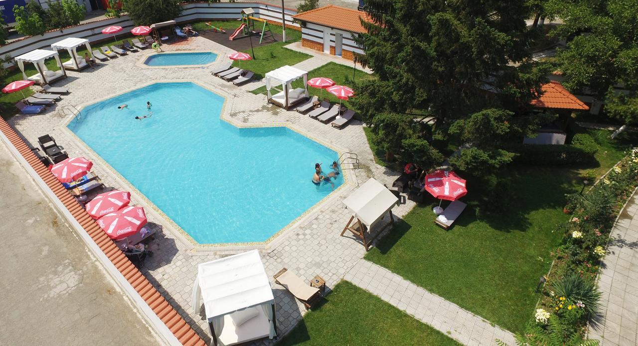 Spa Hotel Ivelia Dubnitsa Buitenkant foto